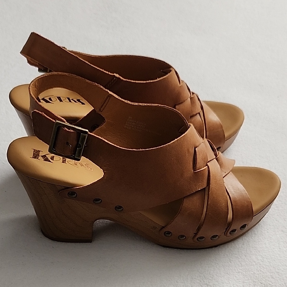 Kork-Ease Women's Tan Wedge Sandals